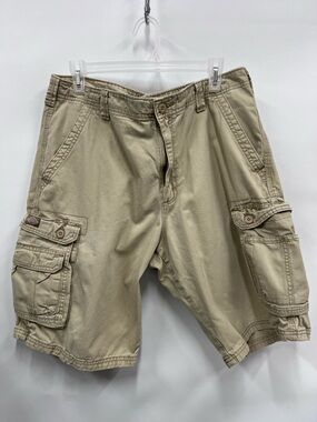 Lee size 36 Men's Cargo Shorts in Khaki - Classic Utility Style